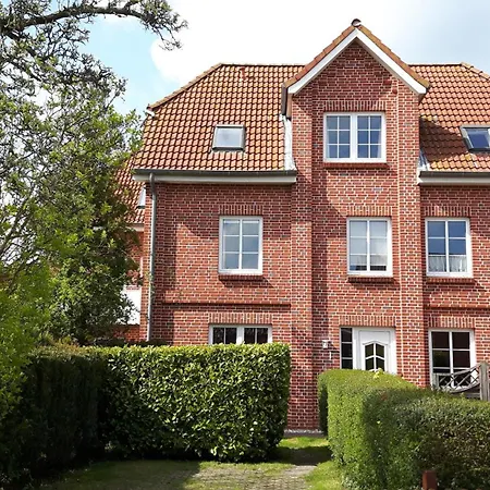 Gaestehaus Nielson, Terrassenwohnung Sommerwind Mit Garten Apartman *